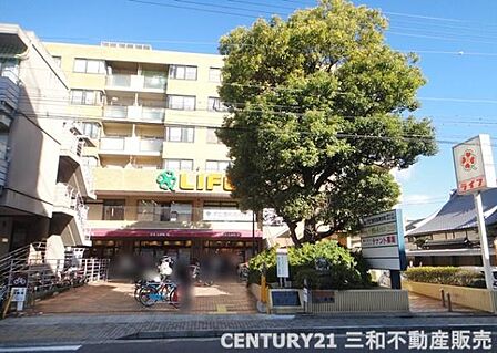 ライフ西陣店まで499m、営業時間:9:00~21:00■自転車・バイク利用可■近隣にダイソー・ファミリーマート・個別指導学院・ダックス有