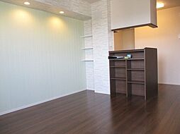 アイチ8　B棟 202 2階2LDKのリビング/ダイニング