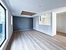 リビング/ダイニング：～Living Dining～  リビングで子供が走ってる姿を見ながら、大きなソファやダイニングテーブルでゆったり食事をしたりくつろぎたい。そんな夢が叶えられる空間です！