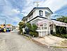 その他：【Exterior】  ふりそそぐ陽射しと開放的な空間形成。青空を背景に更なる美しさを醸す佇まい。