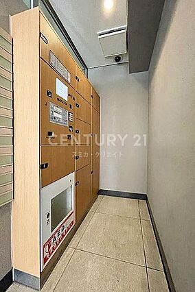 宅配ボックス／...