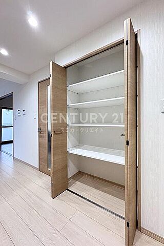 収納 グランイーグル大森南II 9階/-