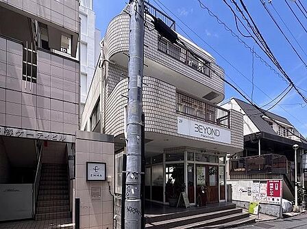 建物外観(2026.7撮影)/小田急小田原線「経堂」駅歩1分、駅近、お買い物施設も充実しており毎日の生活や通勤にも便利な立地です!
