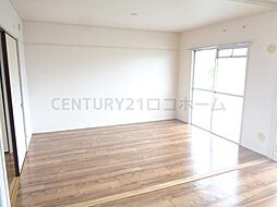 ヴィラナリー千代田 1号棟 5階3DKのリビング/ダイニング