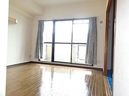 ウエストコート 3階3LDKのリビング/ダイニング