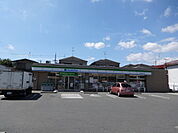 ファミリーマート河内長野錦町店まで160m