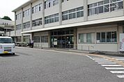 向日市役所まで731m