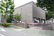 向日市立図書館まで853m