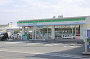 ファミリーマート久世東土川町店まで750m