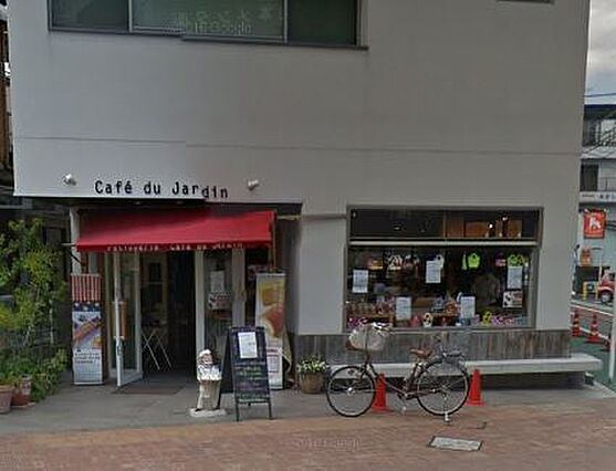 Cafe’ d...