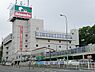 周辺：島忠ホームセンター横浜店まで1042m、ホームセンターフロア：午前10時から午後8時　家具フロア：平日午前11時から午後7時　土・日・祝日午前10時から午後7時