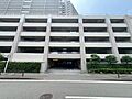 《駐車場》　■...