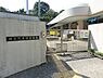 周辺：滝頭保育園まで836m、0歳から6歳までを保育する定員60名の保育園。滝頭の緑豊かな公園や，住宅に囲まれた静かな環境に立地しています。