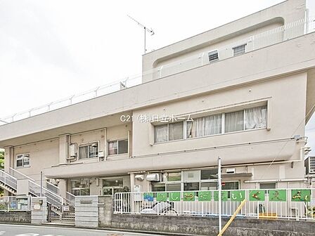 潮田保育園まで477m、横浜市の公立認可園。園庭開放日には、砂場やおもちゃ、複合遊具などで親子で自由に遊べます。見学に来てください。