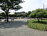 周辺：岡野公園まで1060m、野球場やプール、複合遊具のある公園。近くのサミットストアにはお子様連れで入れる飲食店もあるので気軽に遊びに行けそうです。