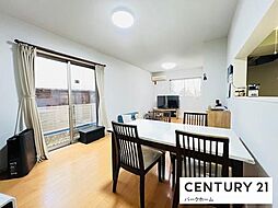 中古一戸建 4LDKのリビング/ダイニング