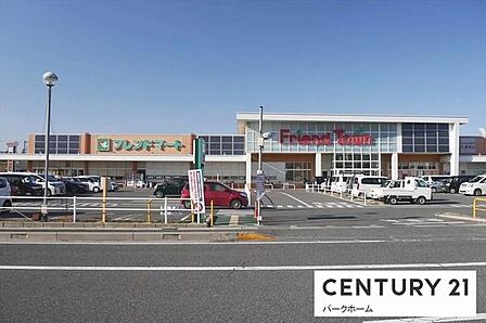 フレンドタウン瀬田川まで650m、【営業時間】 9:30~21:00