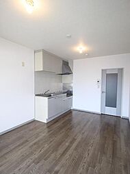 リバティ浜寺 1階2DKのリビング/ダイニング