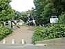 周辺：有馬ふるさと公園まで1479m、自然とふれあう遊びができるお出かけスポットです。アスレチック遊具も設置されていて、多彩な遊びを楽しめます。