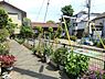 周辺：東名下公園 （旧 東名宿河原第3公園）まで1040m、小さな公園ですが、ブランコ、鉄棒、砂場などがあります。