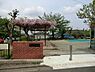 周辺：びわだ南公園まで158m、ベンチの上には、藤棚が茂りキレイです。遊具は滑り台・砂場などがあり、小さなお子様も走り回れる広さです。