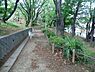 周辺：天王山公園まで530m、JR横須賀線東戸塚駅 徒歩11分　複合型遊具と砂場があります。