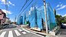 その他：《前面道路》　■「空」×「光」×「風」。開放感を具現化したような現地は、まさに「永住の地」としての選択肢です。