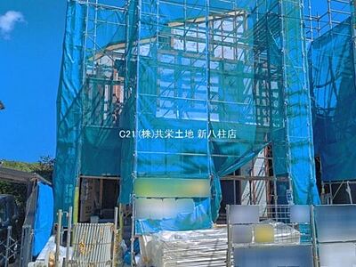外観：建築中