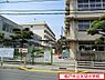 周辺：松戸市立矢切小学校まで600m、徒歩約8分お子様の通学も安心ですね