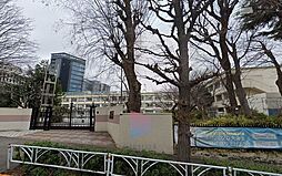 [周辺] 渋谷区立千駄谷小学校 徒歩10分。 730m