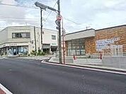 セブンイレブン京成稲毛駅前店 徒歩1分。 55m
