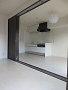 引き戸で仕切れば独立したお部屋に