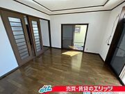 【1F　洋室8帖】