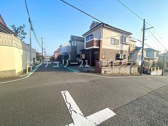 閑静な住宅街に...