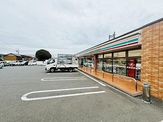 セブンイレブン...