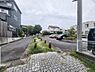 その他：閑静な住宅街の一角に位置し落ち着いた環境が魅力です。車通りも少なく安心感のあるエリアです。