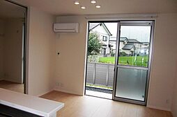 サクレ　クール 101 1階2LDKのリビング/ダイニング