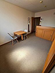 エイペックス彦根芹橋 2階1Kのリビング/ダイニング