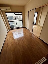 ラヴィアン 2階2DKのリビング/ダイニング