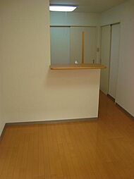 カノン1 1階1DKのリビング/ダイニング