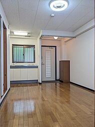 シャトル弐番館 3階1DKのリビング/ダイニング