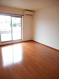 ローズ 1階1Kのリビング/ダイニング