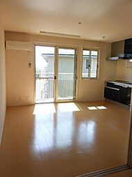 ボンヌ・シャンス　Deux 1階1LDKのリビング/ダイニング