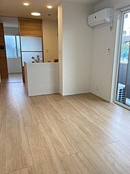 アースフィールド彦根 1階1LDKのリビング/ダイニング