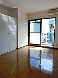 エスパシオ 3階1Kのリビング/ダイニング