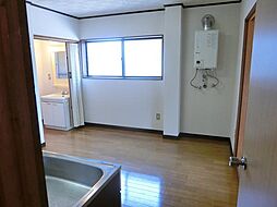 ＢＵＹＫＩＮＧ2 1階2DKのリビング/ダイニング