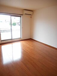 ローズ 3階1Kのリビング/ダイニング