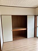 ※お部屋により内装の色合いが異なります。