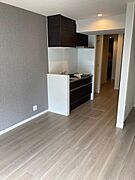 ※お部屋によりキッチン・床の色合いが異なります。