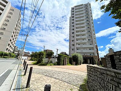 外観：川口元郷駅徒歩7分の立地。全てを凝縮した珠玉の「住まい」を堪能して下さい。